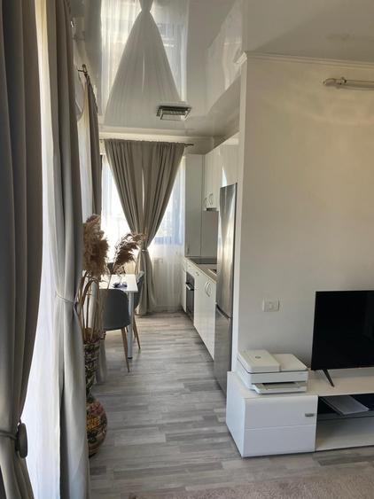 Apartament cu 2 camere semidecomandat în Exterior Vest