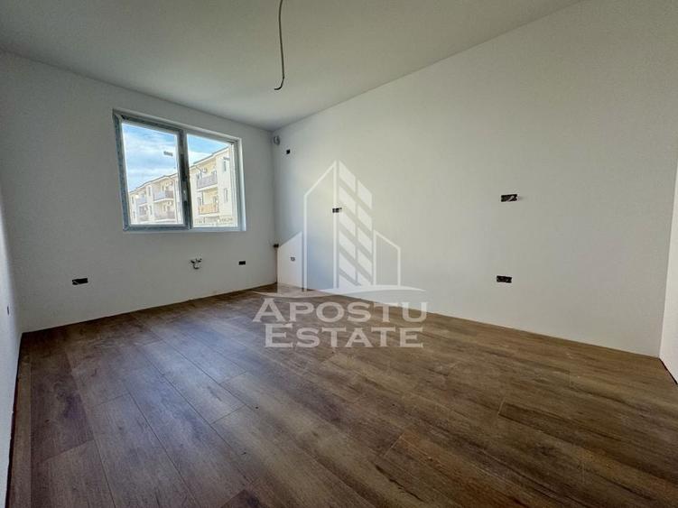 Duplex cu perete dublu 4 camere, complet finalizat la asfalt Chisoda. - 1