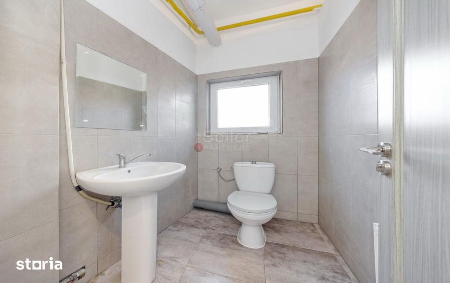 Spațiu comercial, de 790 mp, în Vlahuță