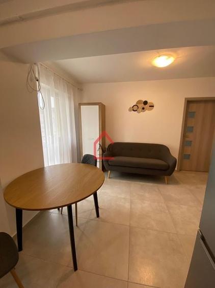 Apartament cu 2 camere, Totul Nou, Bloc nou, Parcare - 9