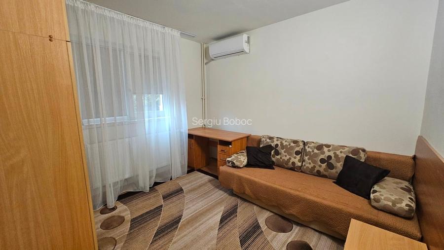 Apartament de inchiriat 3 camere Craiova cartier Rovine Apartament de inchiriat 3 camere Craiova cartier Rovine