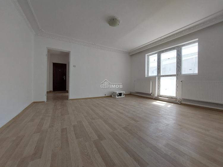 Extrem de luminos - 2