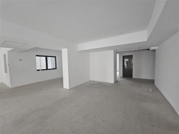 Spatii de birouri in cladire noua zona Eminescu de la 205 mp - 15