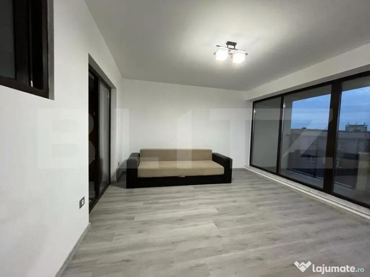 Apartament modern cu doua camere, centrala si loc de parcar - 1