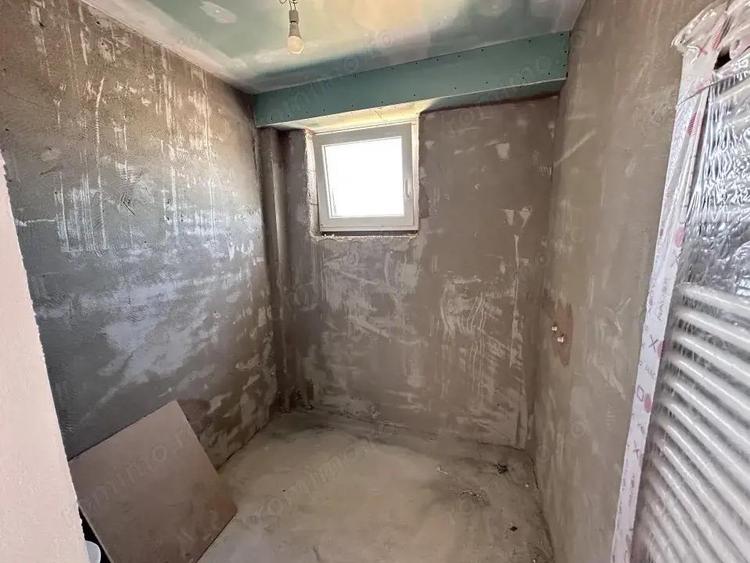 Apartament 3 camere Craiovi?a, Str. Aristizza Romanescu - 12