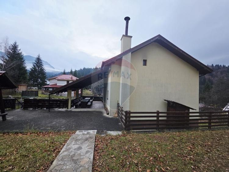 Casa /Vila de vanzare in Durau - 4