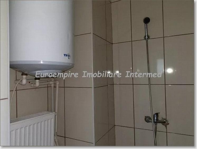 Cladire P+3 de inchiriat zona Far-Billa - 6