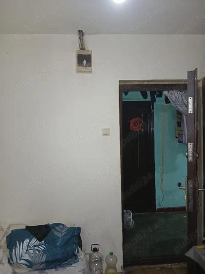 Vand garsoniera 17 mp, zona Peptanari - 3