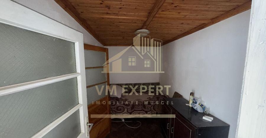 CASA 4 CAMERE TEREN 3038 MP ALBE?TII DE MUSCEL - 2