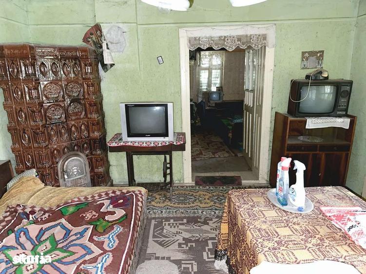 Casa DE VANZARE in Craie?ti (Comuna Adamu?) - 12