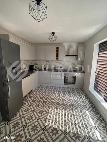 Casa de inchiriat cu 5 camere, 3 bai, curte in Dezmir - 5
