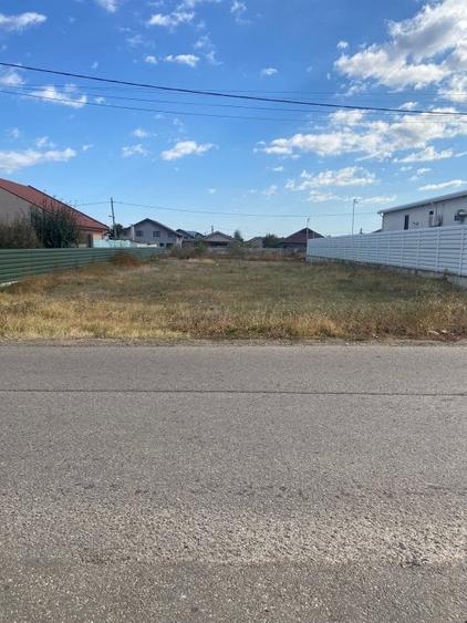 Teren Unirea Odobesti-1000 mp - 1