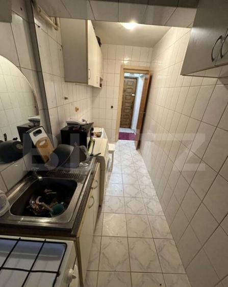 Garsoniera decomandata cu centrala, zona Progresul - 2