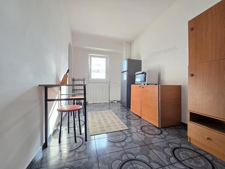 Calea Calarasilor - Matei Basarab, bloc 1987, etaj 3/4 - 7