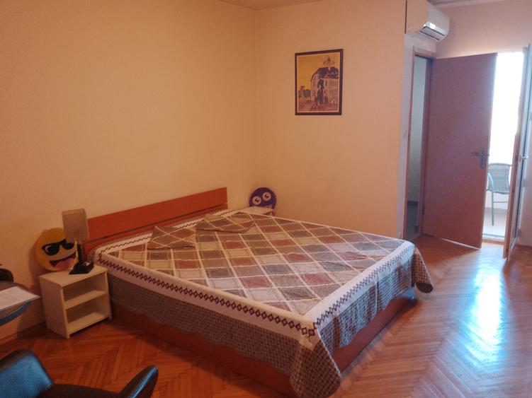 Vanzare garsoniera Basarabia  metrou Costin Georgian - 2