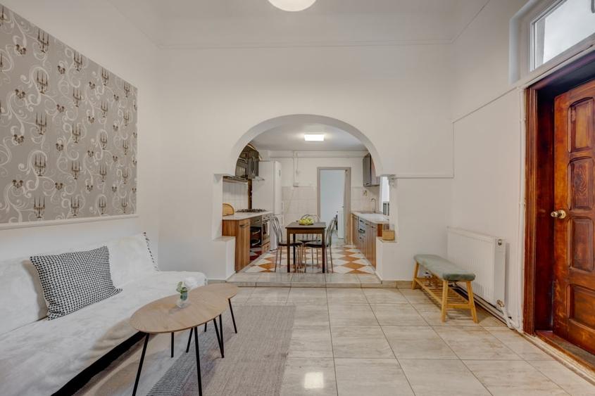 Casa interbelica cu farmec, in apropiere de Mall Vitan - 9