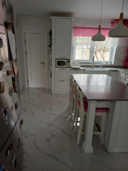 Casa de vanzare cu etaj - 9