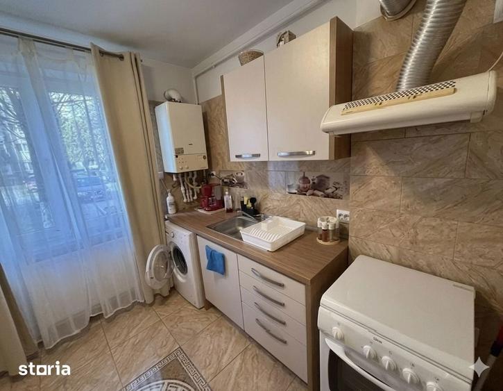 EXCLUSIV |Zona Teatru | Ready To Live | Parter | IAKAB ISTVAN - 4