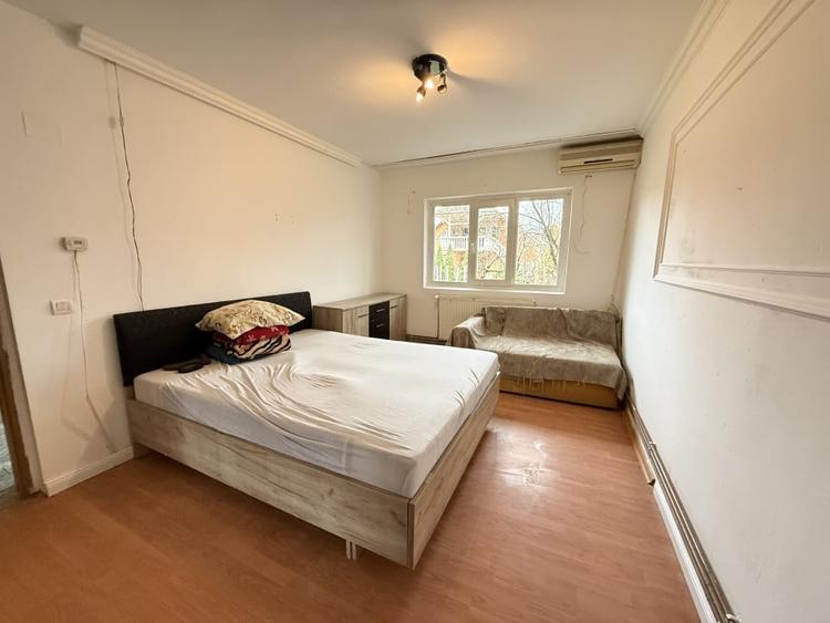 COMISION 0% Apartament spatios, 3 camere, decomandat, parter - Lipovei - 1