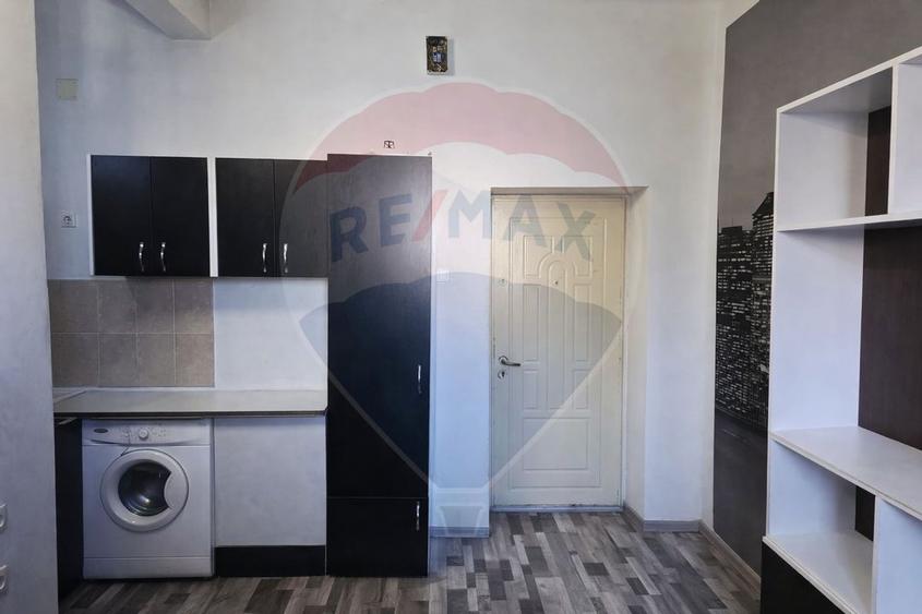 Garsoniera de vanzare in Bacau, pe strada Aviatori, nr. 11 - 1