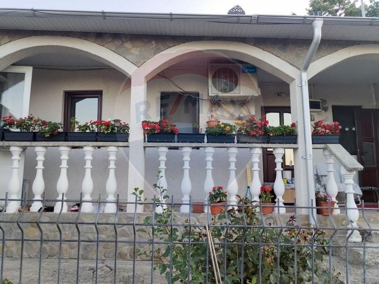 Casă individuală cu teren de 3.414 mp, Comuna Comarna - 3