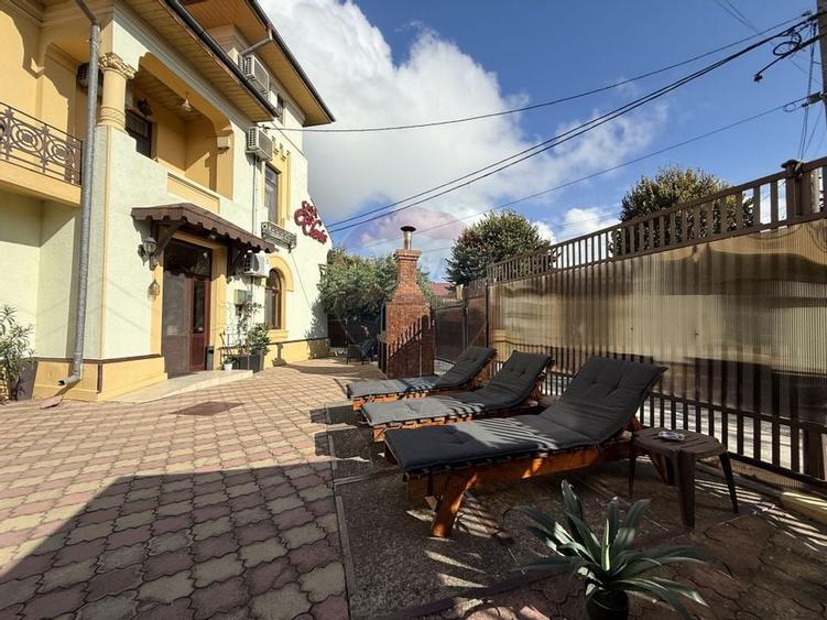 Casa / Pensiune cu 12 camere de vanzare in zona Eforie Sud Constanta - 6