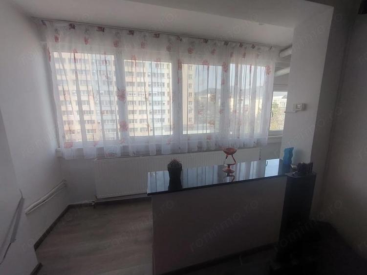 Apartament 3 camere, decomandat, zona Balcescu - 1