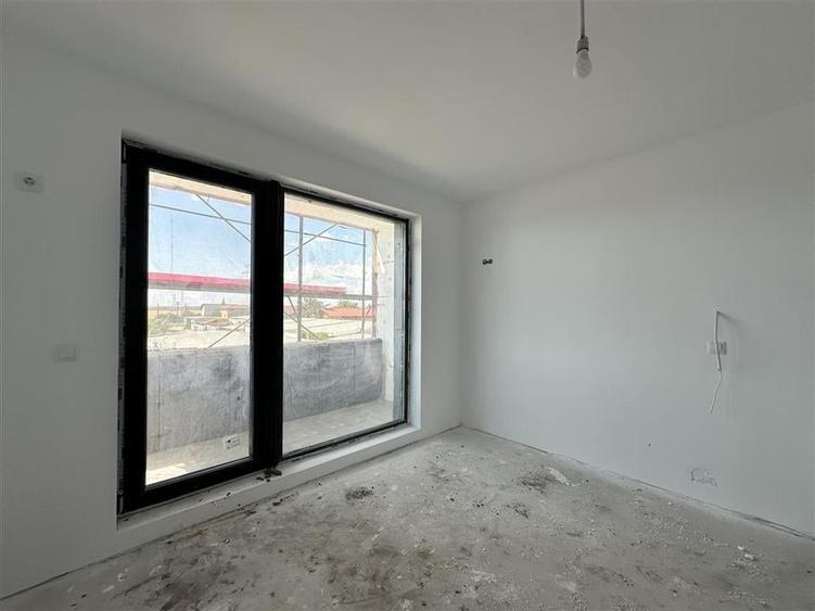 Ultimul Apartament cu 3 Camere  la etaj intermediar, Bloc Nou, Zona excelenta, F - 8