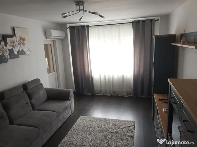Apartament de inchiriat 2 camere decomandat,zona Mall - 2