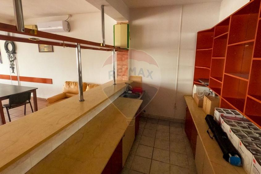 Spațiu comercial de 495mp de vânzare in  Piata Centrala Deva, Jud HD - 28