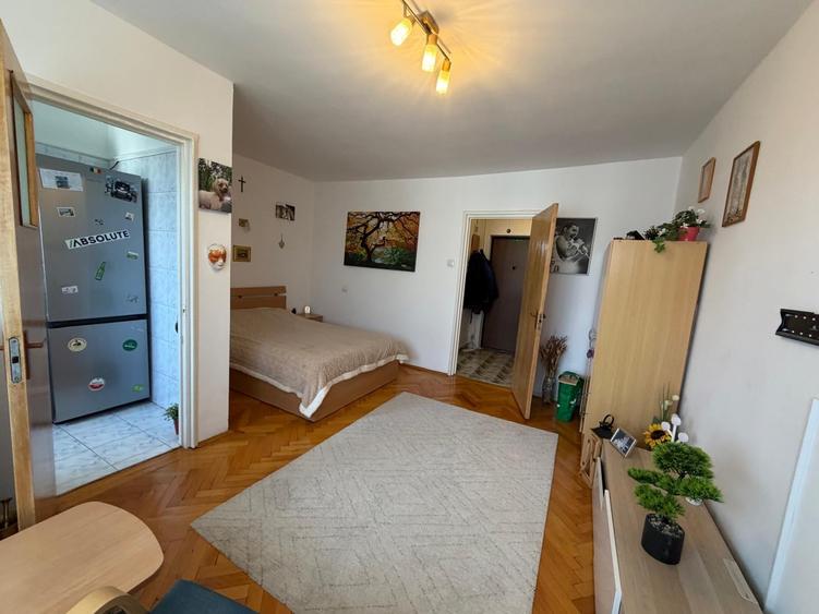 Nicolae Grigorescu 2 minute metrou - BLOC MIXT - 4