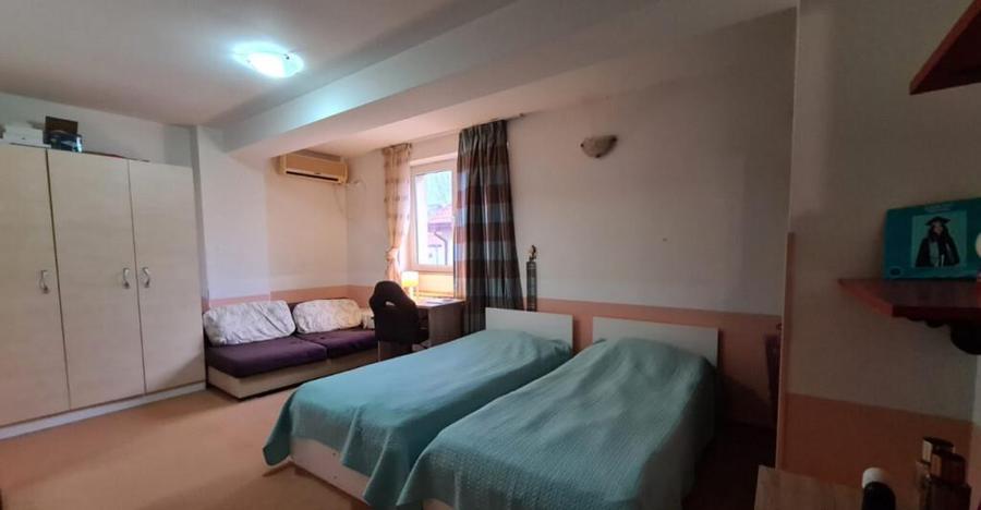 MIHAI BRAVU -IMOBIL CU 3 APARTAMENTE - 12