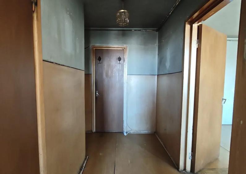 Apartament 2 camere - 55mp utili+balcon, etaj 10/10, central - 5