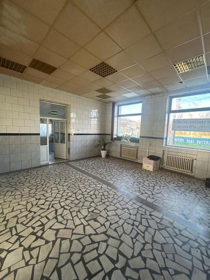 Cladire centrul vechi vanzare/inchiriere - 3