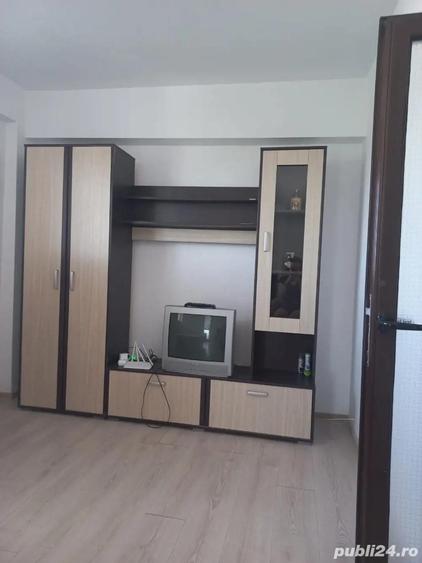 Apartament cu 3 camere Bariera - 1