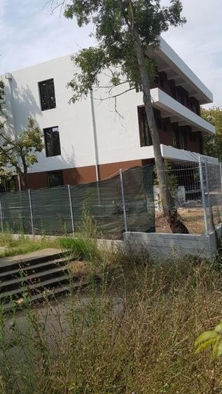 Pensiune deosebită de vânzare în Neptun – la doar 5 minute de plajă! - 5