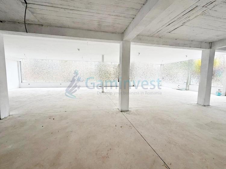 Spațiu comercial de vanzare, dublu front stradal și vizibilitate, Oradea, Bihor - 5