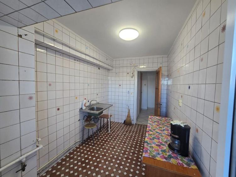 Vanzare 3 camere stradal Colentina nr 76 - 12