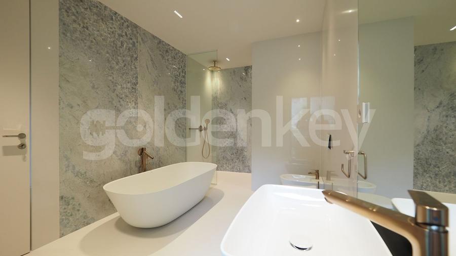 Apartament spatios cu 4 camere | 100mp terasa - 12