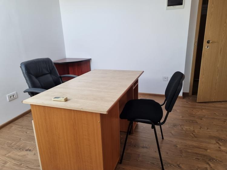 Birou, de 20 mp, în Ștefan cel Mare