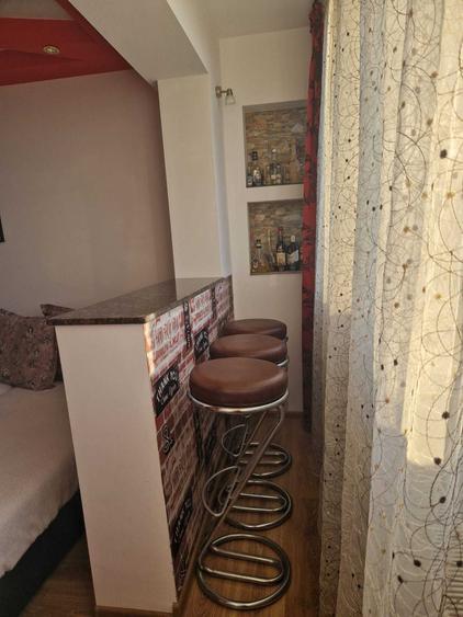 Apartament cu 2 camere decomandat în Micro 18