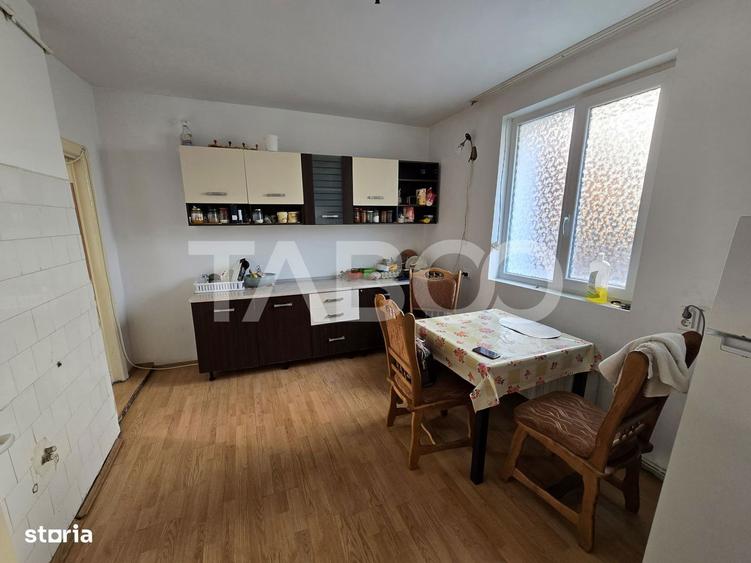 Apartament decomandat 93 utili curte proprie pivnita Sub Arini Sibiu - 16