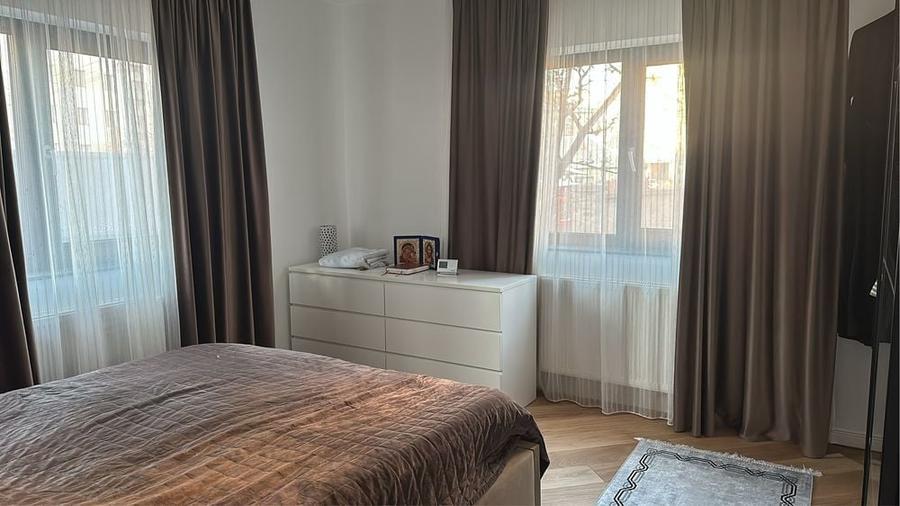 Casa cu 5 camere in oras Suceava - 8