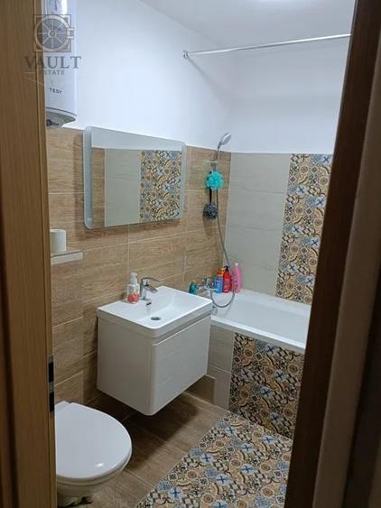 APARTAMENT 3 CAMERE -HOL H-REABILITAT-2 BAI-PANDURI-13 SEPTEMBRIE - 4