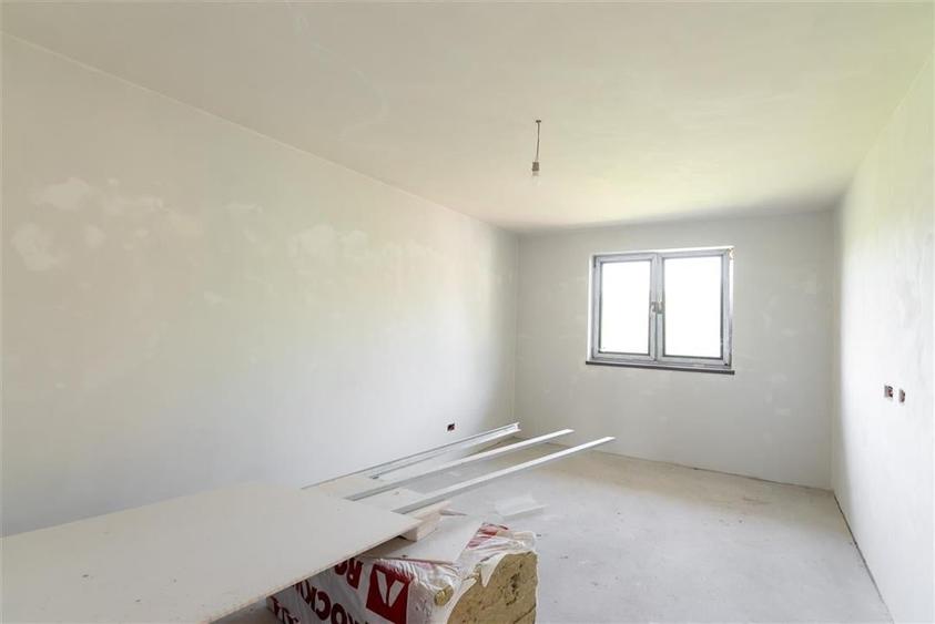 Casa cu living+3 camere cu panorama si teren mare pe Sofiei - 21