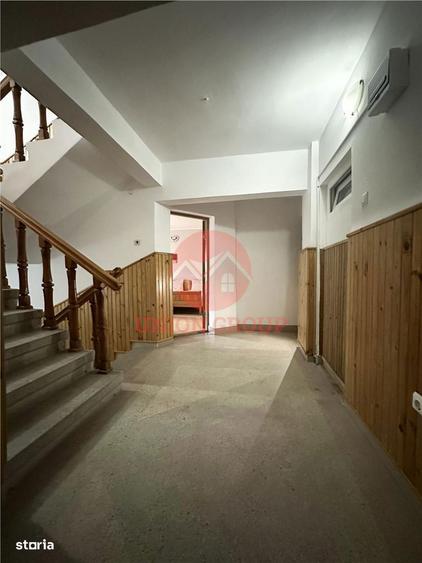 Pensiune 15 camere in a Doua Linie la Mare, zona Pescaria lui Matei - 10