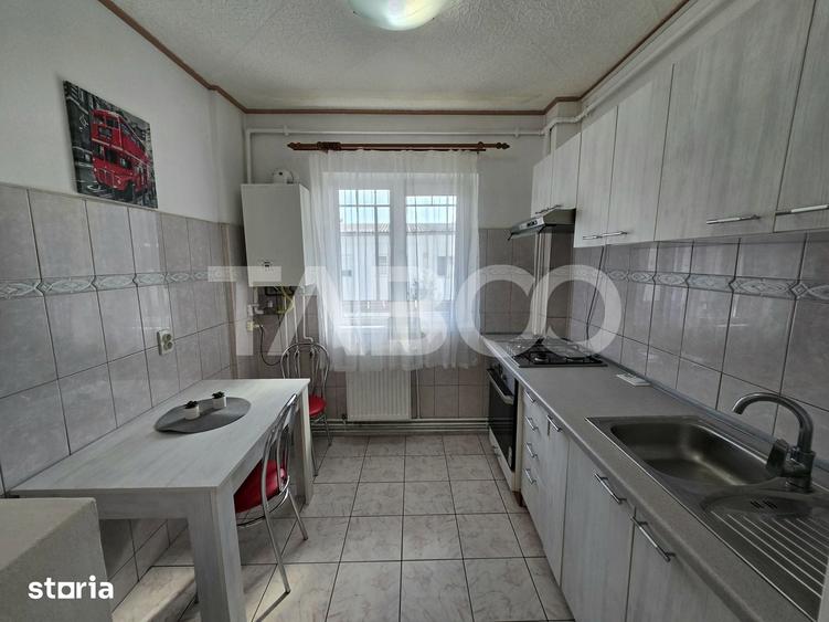 Apartament 2 camere de vanzare mobilat pivnita balcon Siretului Sibiu - 3