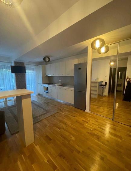 Apartament cu 2 camere semidecomandat în Domenii
