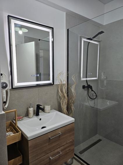 Apartament cu 2 camere decomandat, mobilat în Mamaia-Sat