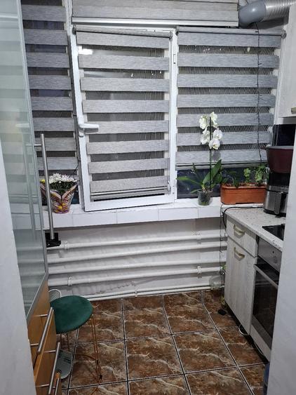 Apartament cu 2 camere decomandat, mobilat în Ostroveni